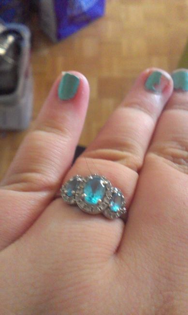 SPINOFF: Whether you like your engagement ring or not, let's see them!