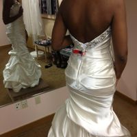 Mermaid style dress question (with pics)