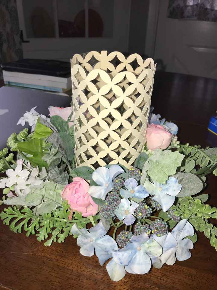 New date... new decor?? - 1