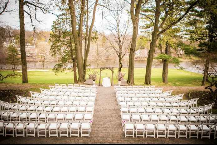What does your ceremony seating look like?