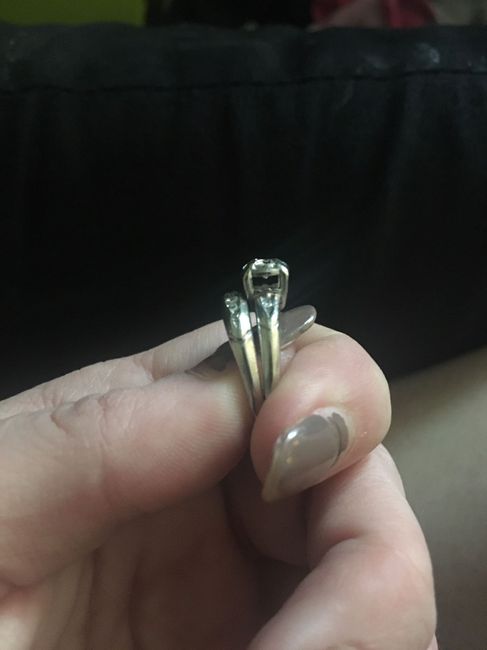 Replacing prongs on ering?
