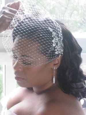 **pics**Lets see your veil... I want two is that weird?