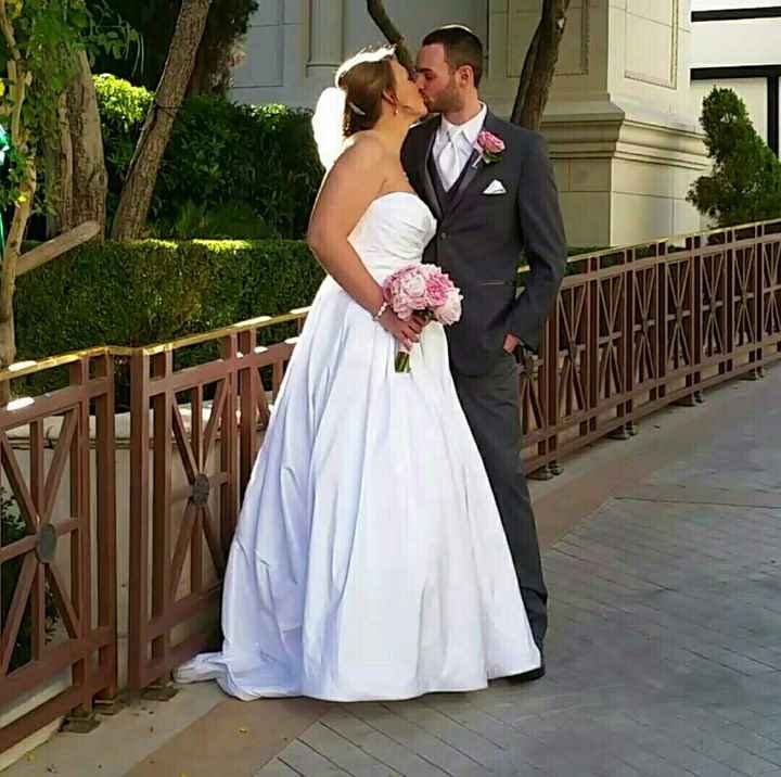 BAM!!! Vegas desination wedding