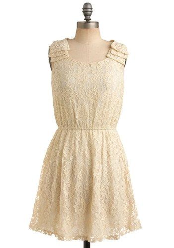 Cocktail dresses/ Short dresses