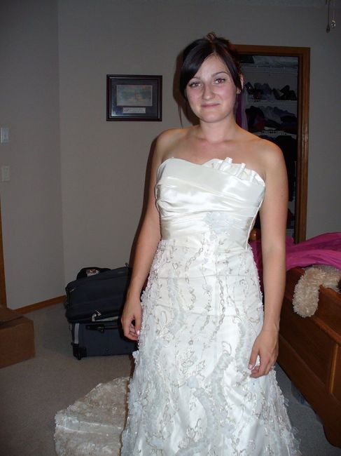 Weird OBSESSION: I love seeing brides in their ACTUAL dresses :)