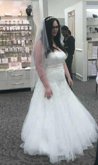 Were you surprised by your wedding dress choice? - 1