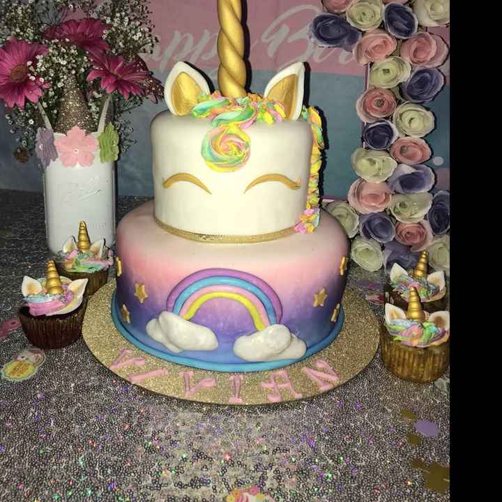 Wedding Cake on a budget - 3