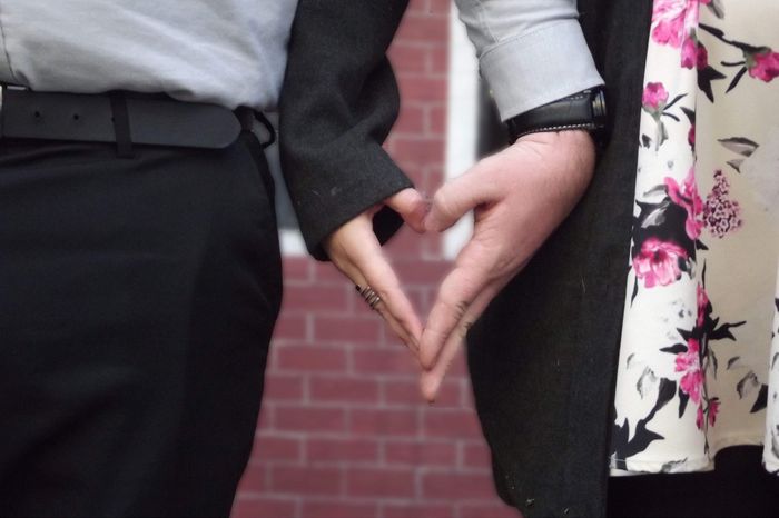 Natural Nails for Engagement Shoot? 3