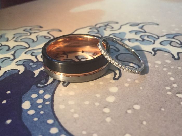 Men's Wedding Band: Plain or Bling - 1