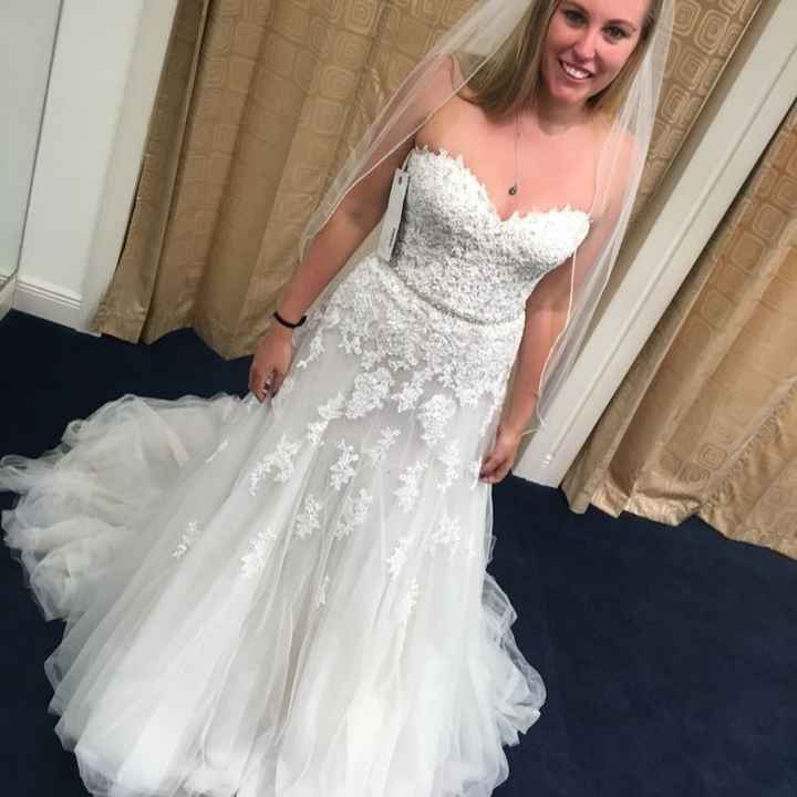 Let's see everyone's dresses