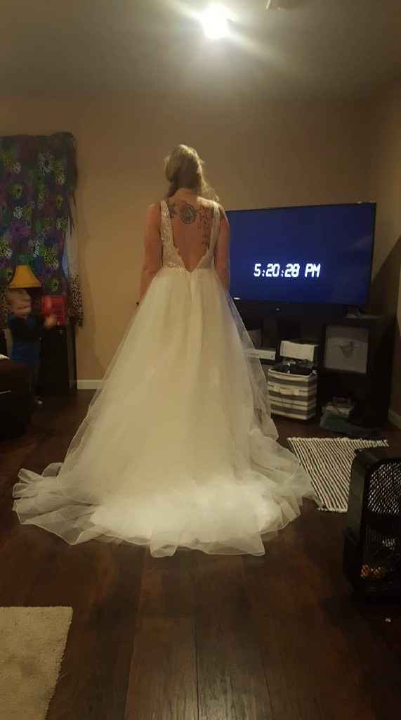 How far off of the ground should your dress be Weddings