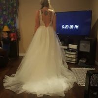 How far off of the ground should your dress be?? 👰 - 1