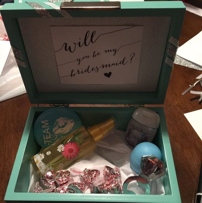 Show me your "bridesmaid boxes"