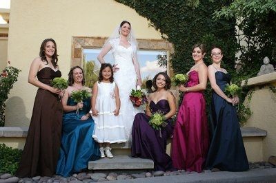 Does anyone have mismatched bridesmaids?