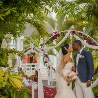 Destination weddings???!! Where are you going?