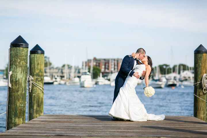 Share a photo... (pic)