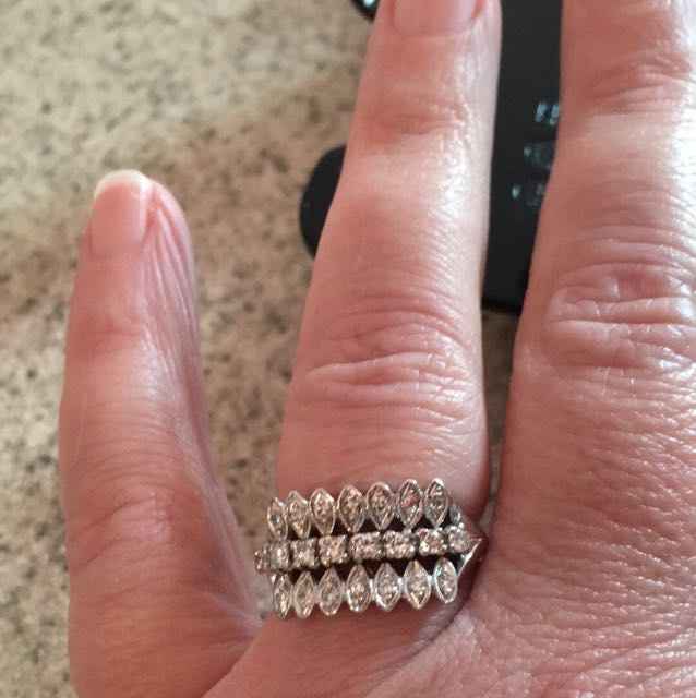I'm so happy i love my ring - 1