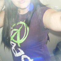 NWR: WW First Annual Diva Bathroom Pic Competition!!!!