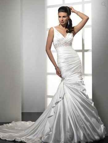 Ladies, what dress did you wish you could have tried on but didn't or couldn't get the chance to?