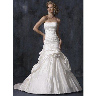 Ladies, what dress did you wish you could have tried on but didn't or couldn't get the chance to?