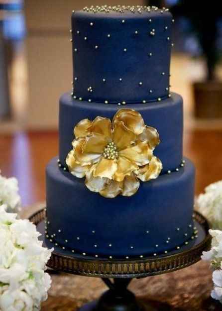 cake royal blue
