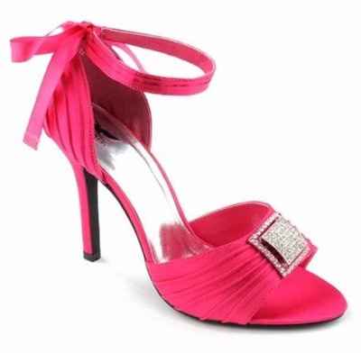 Do your shoes match your dress? Show me!