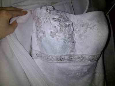 my dress pics (not altered yet)