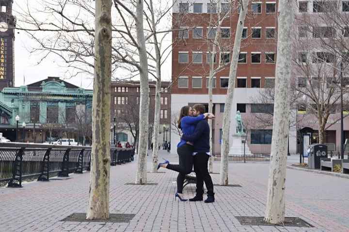 Pro Engagement Pics back!! Yay!