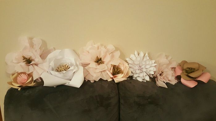 Show me your flowerless/artificial/silk/paper flower bouquets and centerpieces