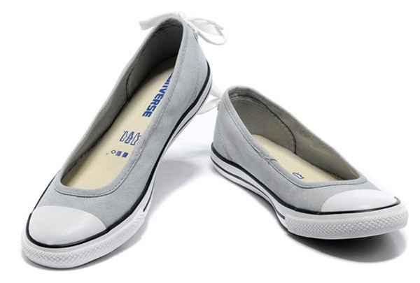 Show off your reception shoes
