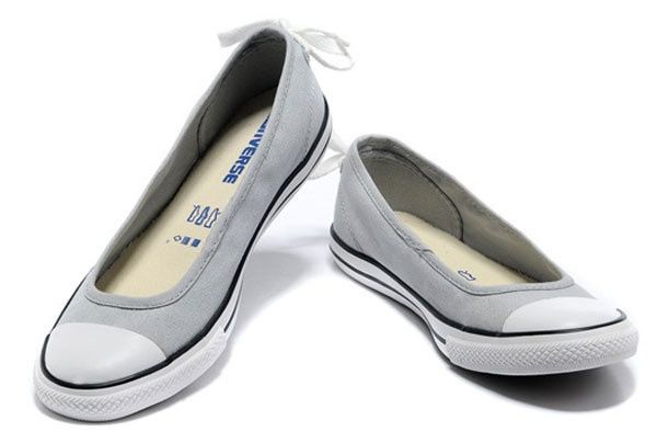 Show off your reception shoes