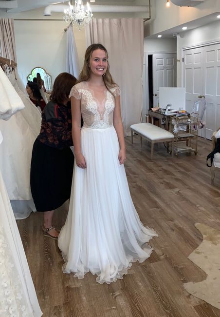 Dress Help! Please post your gowns!! 27