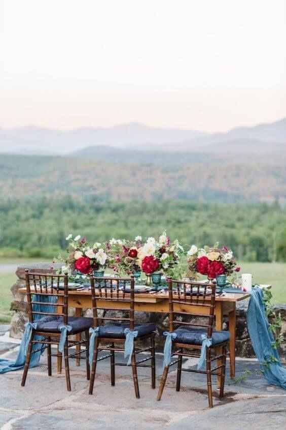 table set up 