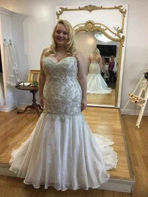 Help me decide on my dress!!