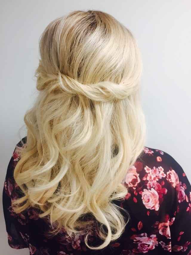 Hair/Makeup Trial (w/pics)