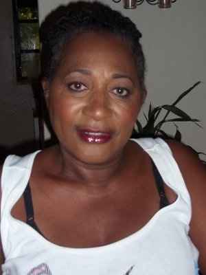 MAKE-UP *** WR *** WHAT DO I HAVE TO DO TO GET SOME HELP!!!