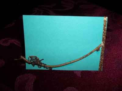 HELLO GALS, I'VE BEEN AWAY AWHILE AND BACK WITH A DIY