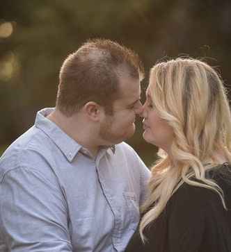 The rest of the engagement photos came in! :)