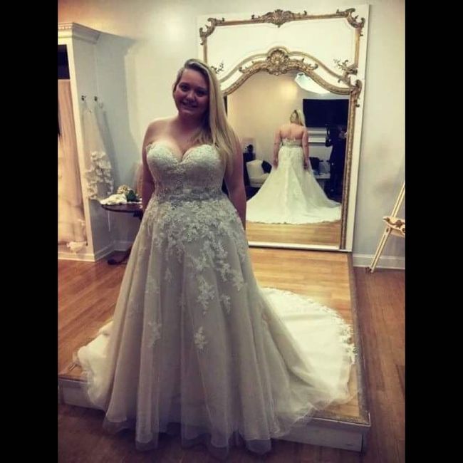 Show your dresses!!