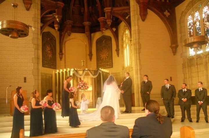 Rep your wedding venue