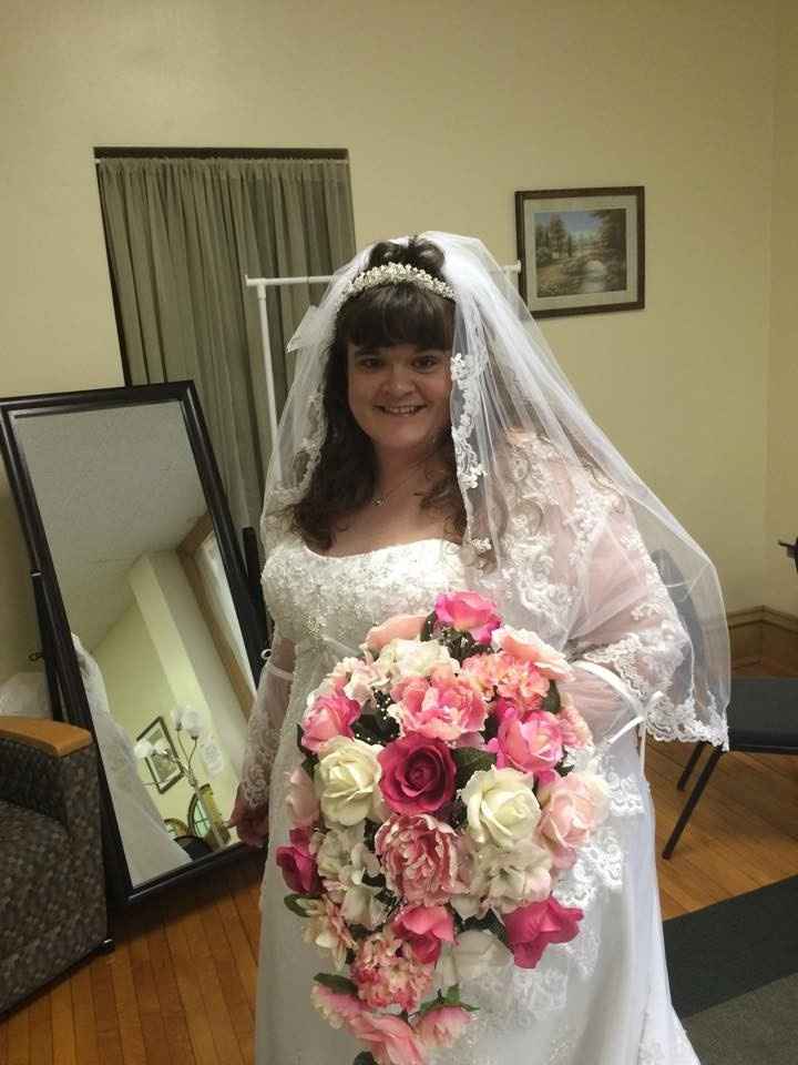 SHOW ME YOUR WEDDING BOUQUET :)