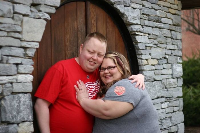 Intro and Engagement Pics!!!