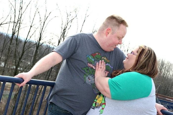 Intro and Engagement Pics!!!