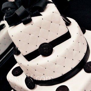 Detroit-Themed Wedding Website?