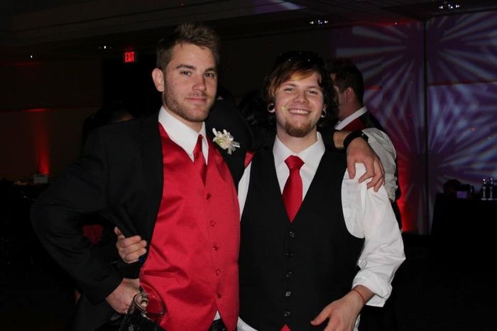 Some pics from our wedding last night...I HAVE MORE NOW!!!!
