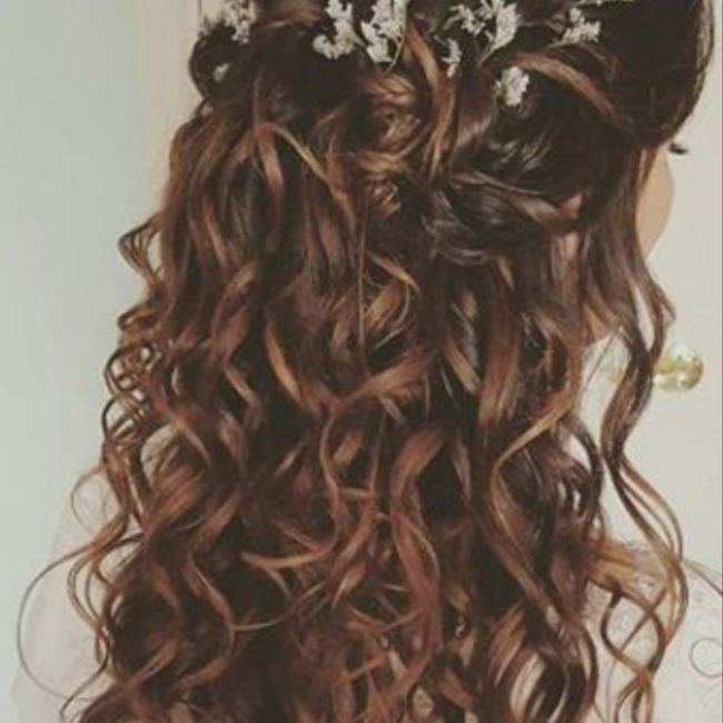 Calling my Curly Hair Brides! Hairstyle ideas?? Help! 9