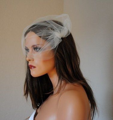 All this veil talk - I need help finding one, too...