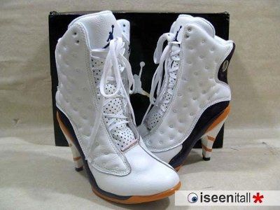 shoes. pictures please??