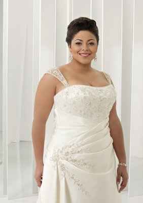 Attn:Plus size Brides!!!