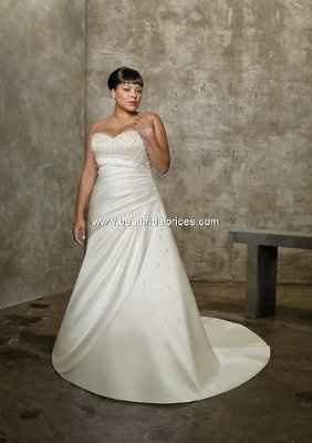 Attn:Plus size Brides!!!